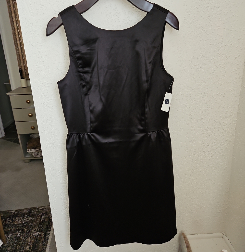 Gap Classic Black Sleeveless Satin Dress